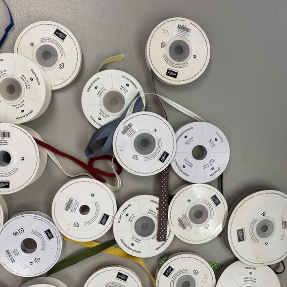 Stampin' Up! Ribbon Spool Lot Multicolor Styles Cardmaking Scrapbook Craft - Picture 13 of 15